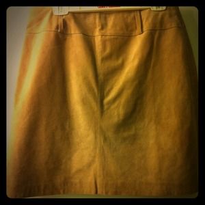 💯% Genuine leather skirt.