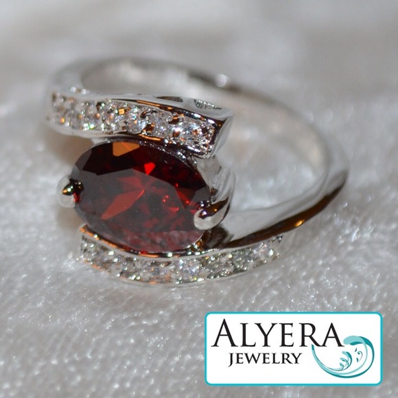 🎀SOLD🎀NEW!  10k Gold Filled Red Gemstone/CZ Ring