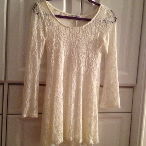 White lace dress