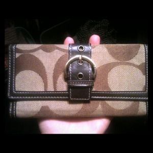 Authentic Coach Wallet