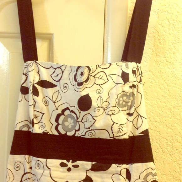 Black and white flower dress