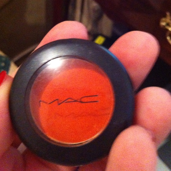 Authentic mac eyeshadow orange