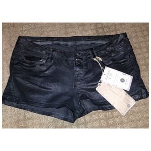 Zara TRF Coated Denim Shorts size38 USA 6