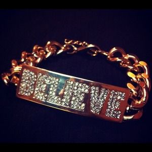 All GOLD "BELIEVE" chain bracelet