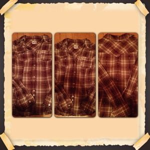 ***Reserved***Long sleeve shirt by Converse