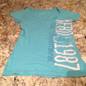 BUNDLED ***REDUCED*** S/P Aeropostale T-shirt. V n