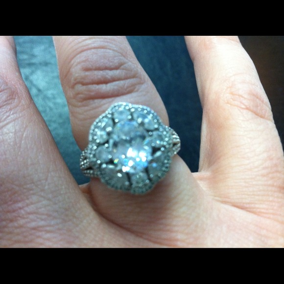 CZ and sterling silver GORGEOUS ring.