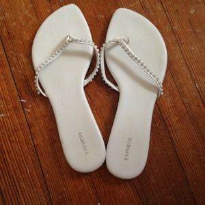 Express sandals