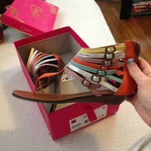 Candies sandals nwt