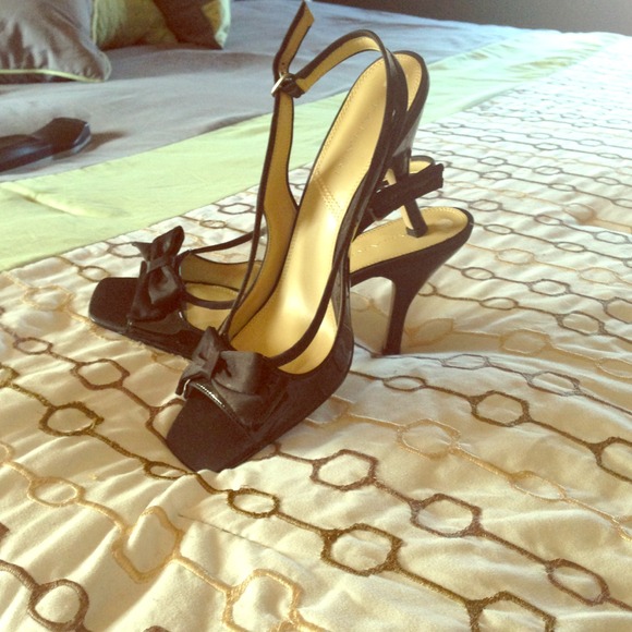 Tahari sling backs and Gucci heel sandals