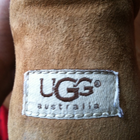 💥CHESTNUT COLOR UGG BOOTS💥 - Picture 3 of 4
