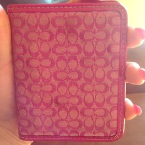 Coach wallet