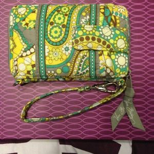 Vera Brady Carry it All wristlet