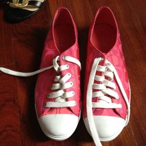 BRAND NEW COACH Dillan sneakers size 8 1/2