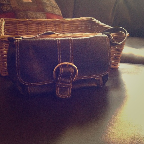 HOLD-Bundle @bfinely $10 Nice brown leather purse