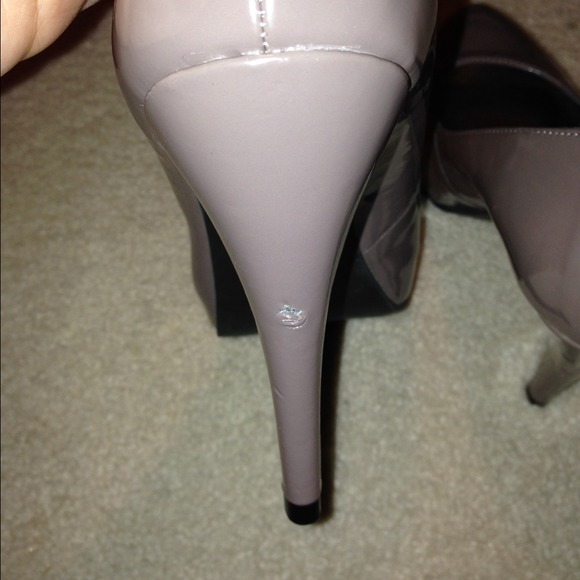 Steve Madden - Picture 4 of 4