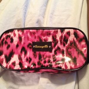 Betseyville makeup bag