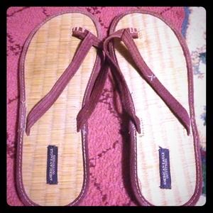 💥Reduced!💥 American Eagle Maroon Sandals