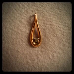 14k yellow gold necklace pendant