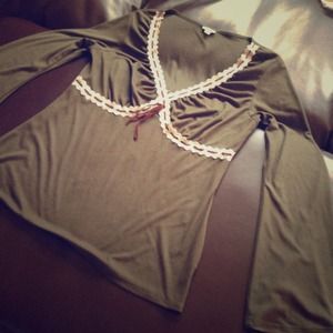 Adorable Green Polyester Top-Vanity