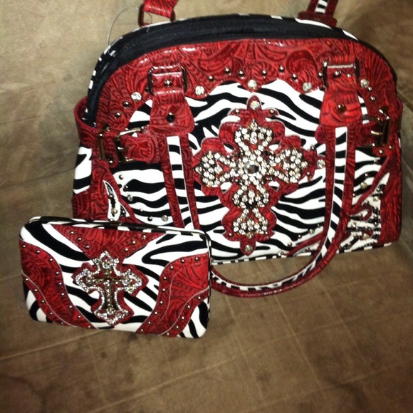 Bling purse with matching wallet! - Picture 1 of 2