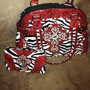 Bling purse with matching wallet!