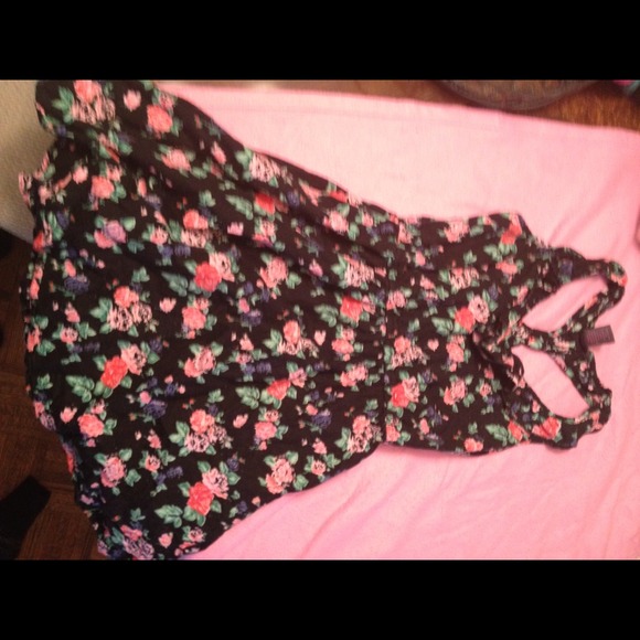 Black dress with flowers and ruffle collar