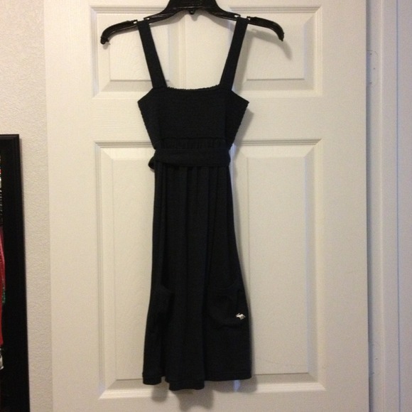 Abercrombie & Fitch navy blue knit dress