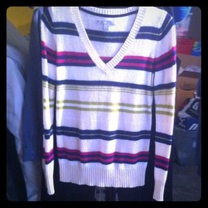 Old navy sweater