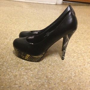 Black and Snakeskin Pumps
