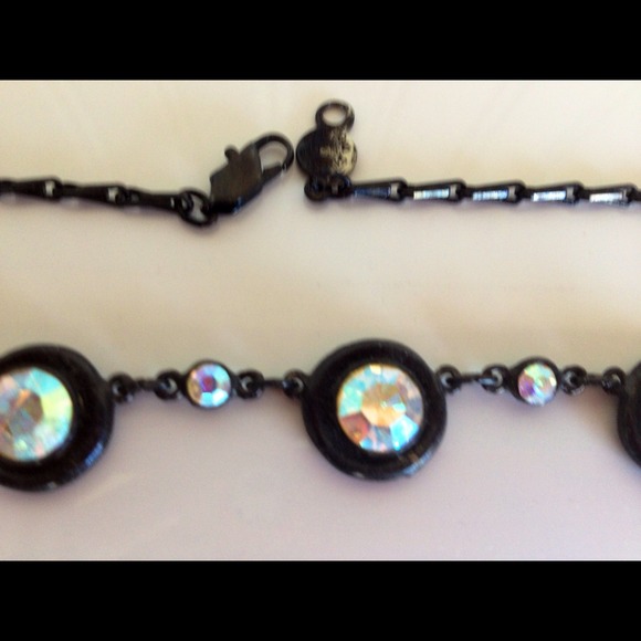 Adorable choker! - Picture 2 of 4