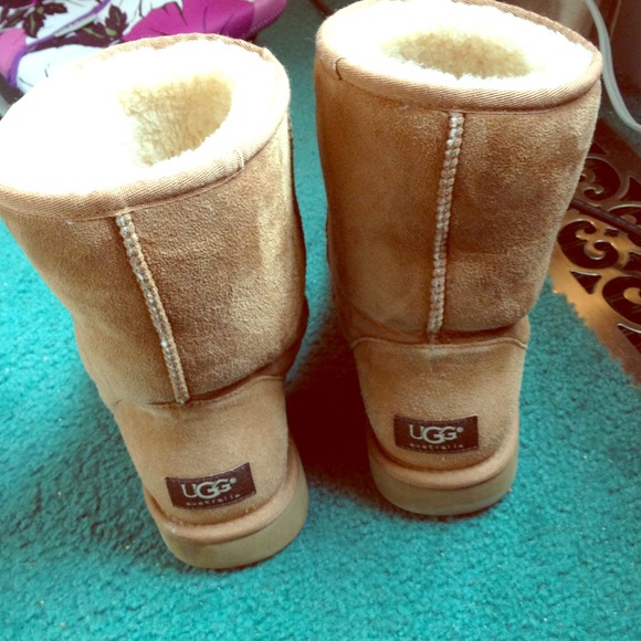 ✨REDUCED!✨ Ugg Australia Boots size: M7/Woman's 9