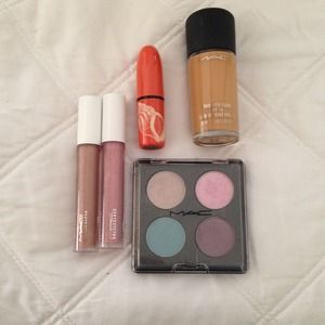 ***RESERVED BUNDLE FOR @nikki_styles ***