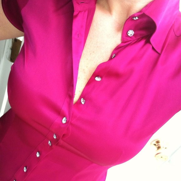 bebe Top - Picture 2 of 3