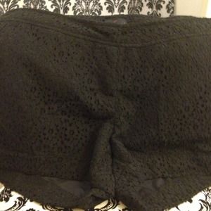 Torrid blk eyelet short *trade*