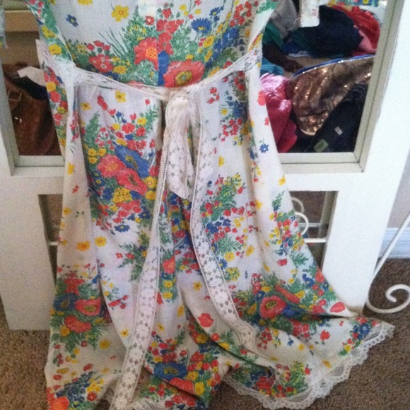Vintage floral dress - Picture 4 of 4
