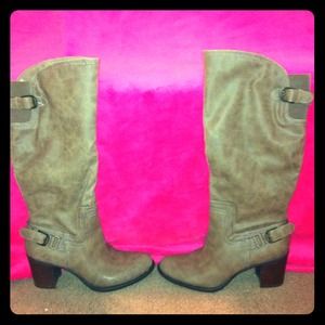 💥REDUCED!💥 NWT knee high tan leather boots!