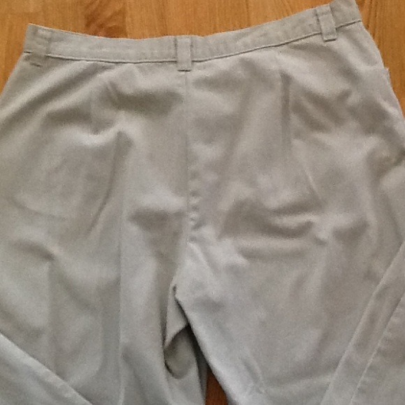 🎀Khakis🎀 - Picture 2 of 2