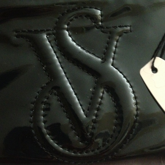 🚨🚨SOLD🚨🚨Victoria's Secret wallet NWT - Picture 2 of 4