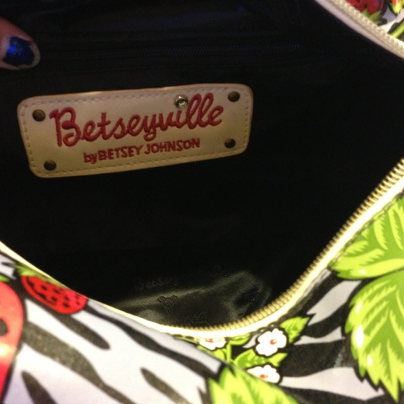 authentic Betsey Johnson SOLD - Picture 4 of 4
