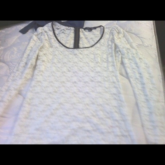 Top - Picture 3 of 3