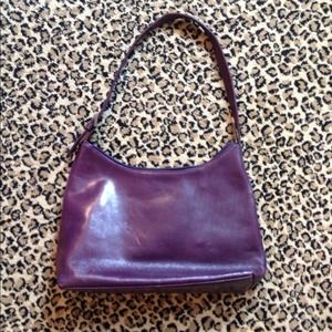 HOBO int'l Purse Eggplant/Purple w/Green lining