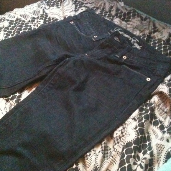 A&E jeans! PRICE LOWERED! Perfect condition!!! - Picture 4 of 4