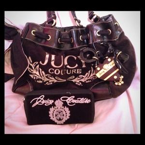 Juicy couture purse and wallet!