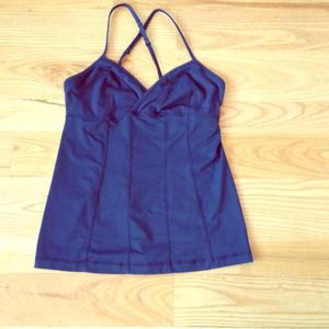 Lululemon top black