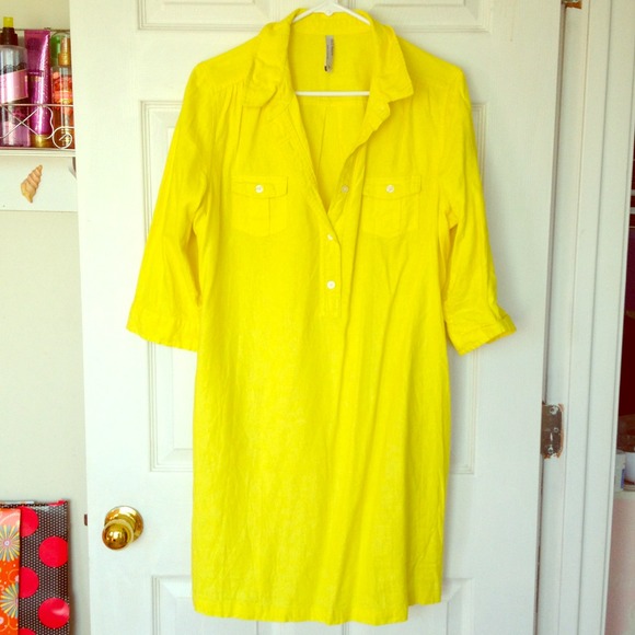 Yellow collar summer dress