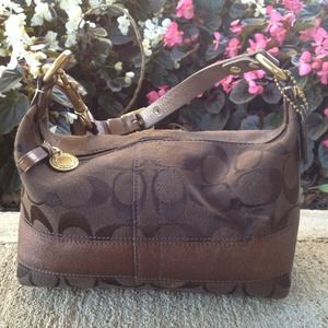 COACH small dark brown purse.