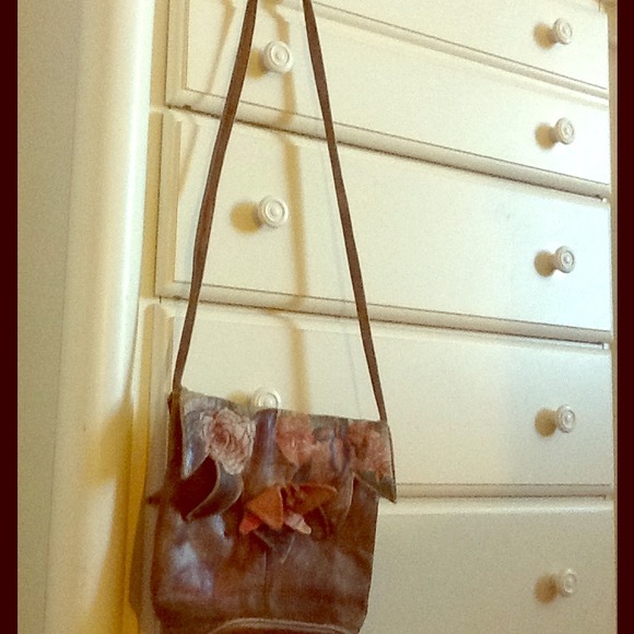 French floral purse +floral necklace