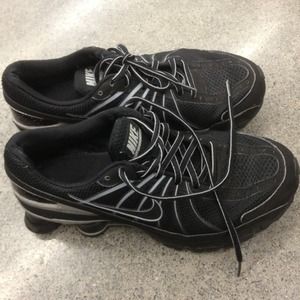 Ladies Nike Shox Turbo VII shoes