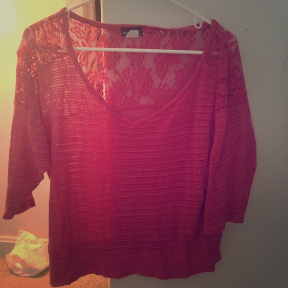 Lacey pink wet seal top😍